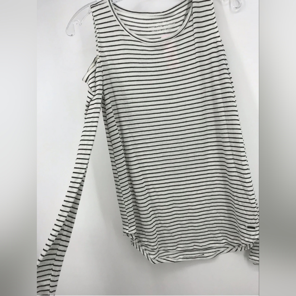 HOLLISTER Cold Shoulder White & Black Striped Long Sleeve, Must Have Collection